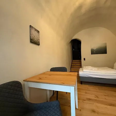 Gewoelbe-apartment Am Schloss - Claycation شقة *