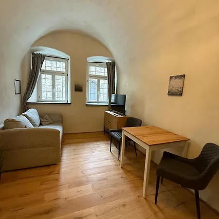 Gewoelbe-apartment Am Schloss - Claycation شقة *